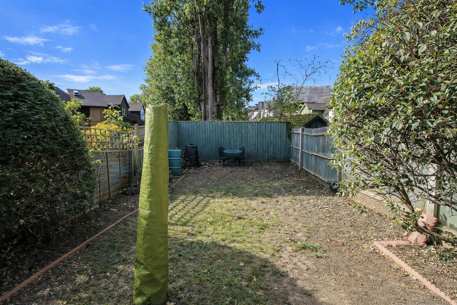 Sandy Lane North, Wallington